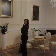 Hi, I’m Shamim Englisch- und Französisch-Nachhilfe in Wien